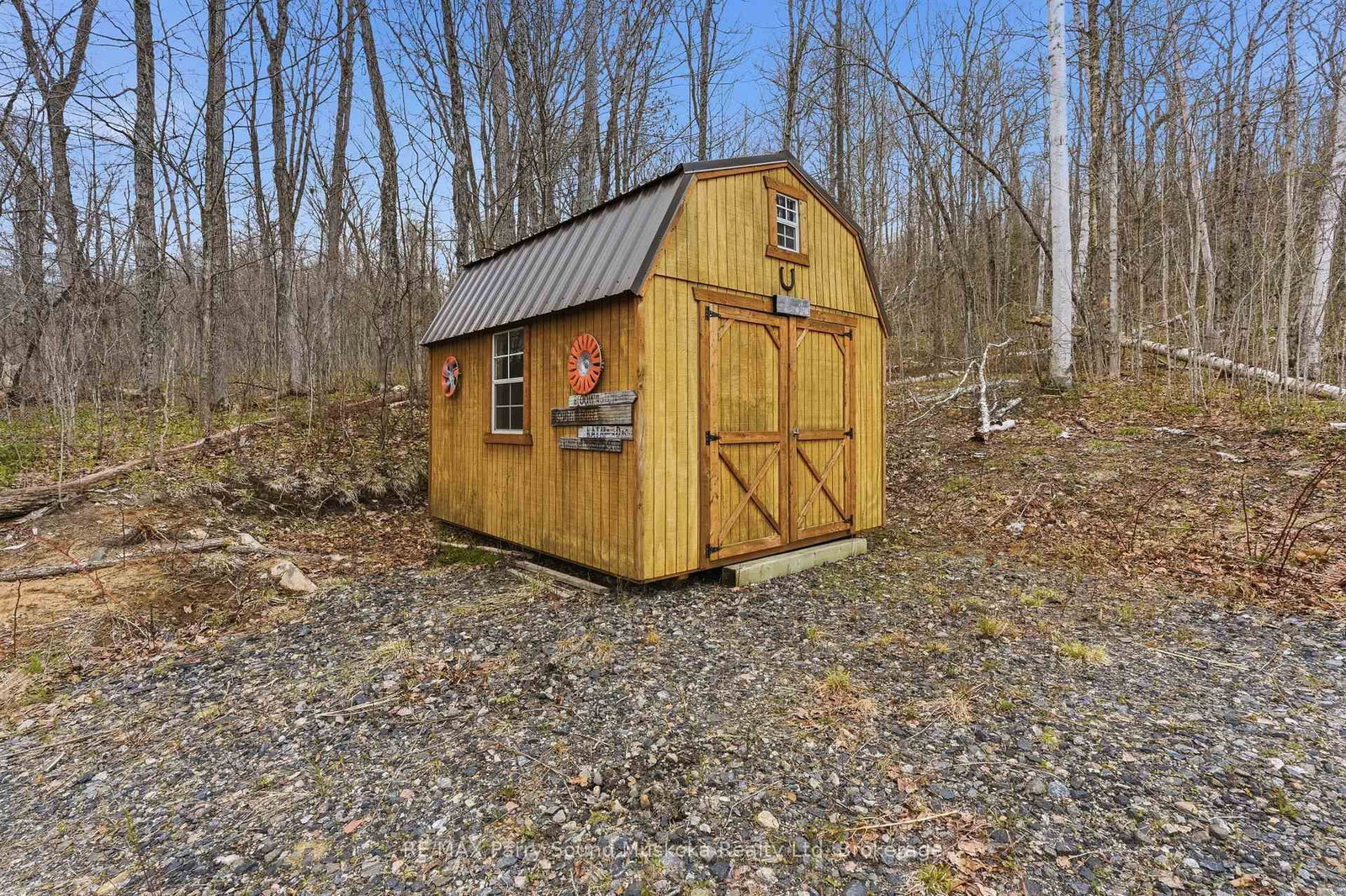 25 LAKE RIDGE Road • McDougall, ON photo 5