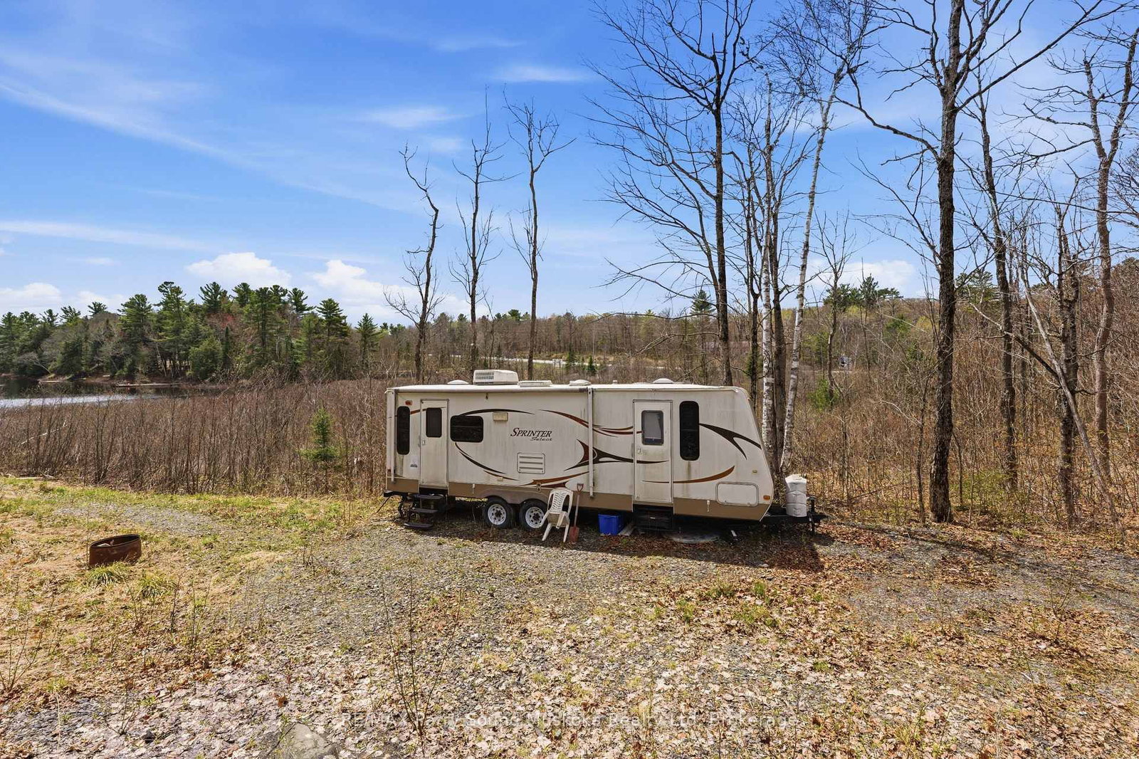 25 LAKE RIDGE Road • McDougall, ON photo 9