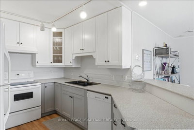 381B Inglesby Road — photo 5
