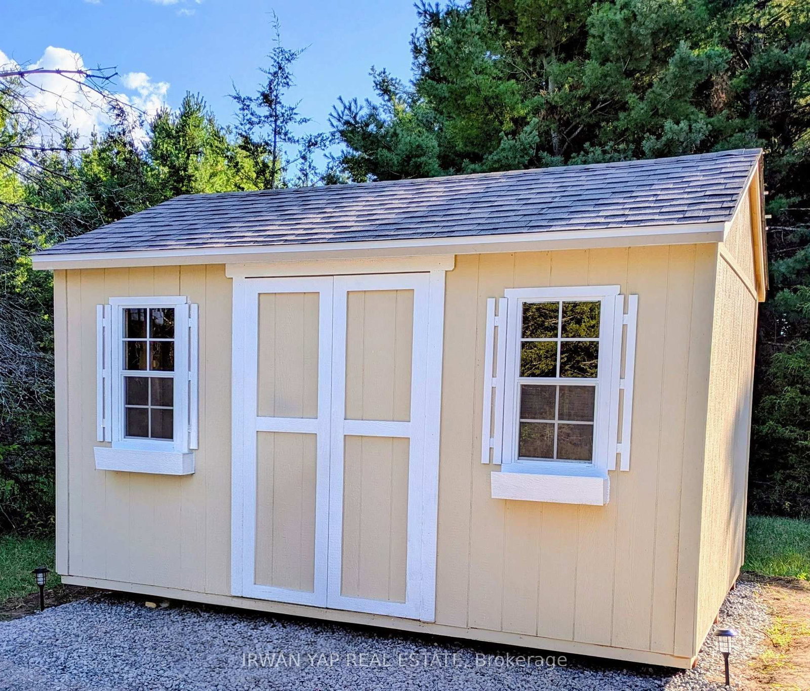 Listing Image 6