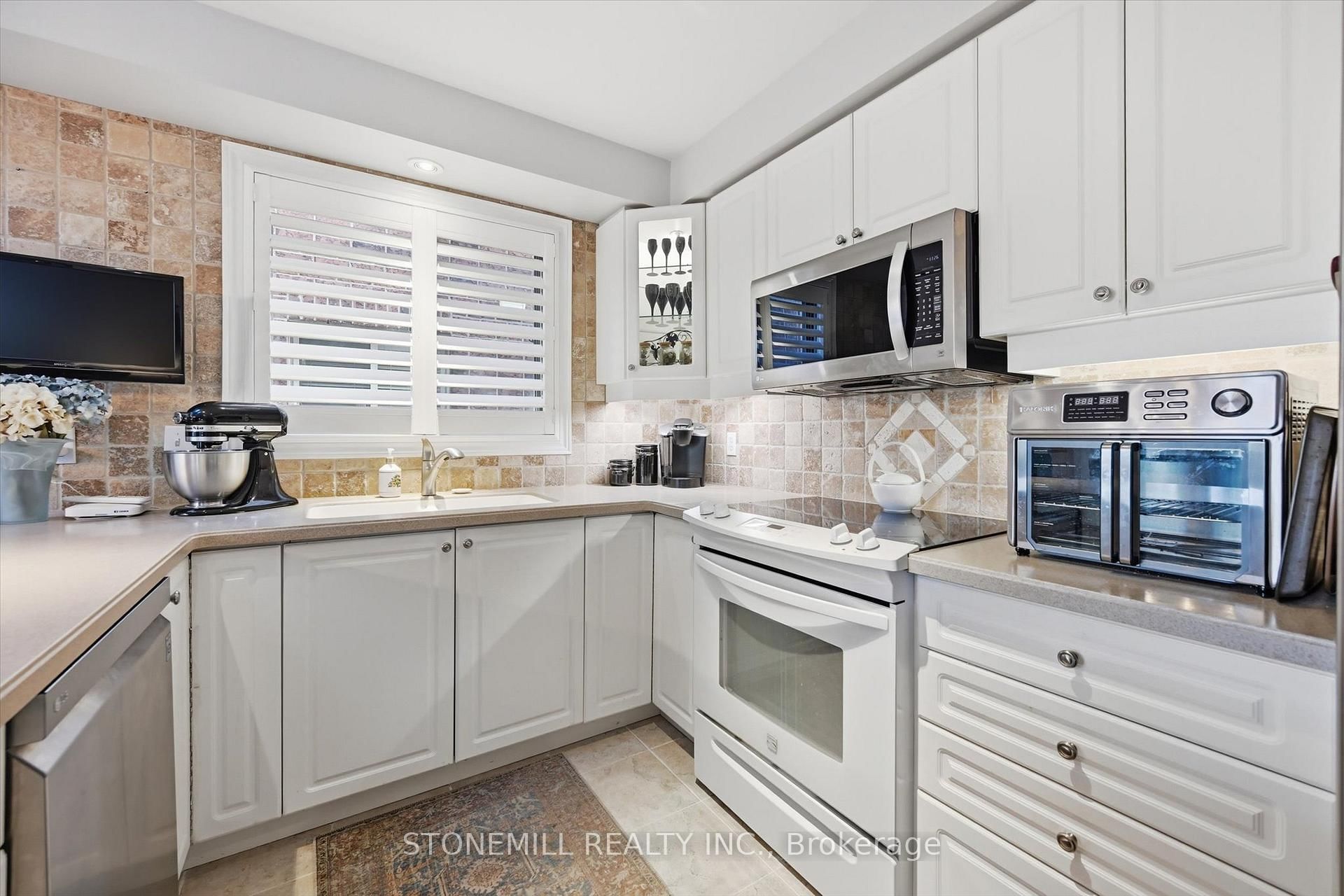 25 Hamilton Street S, Unit 29