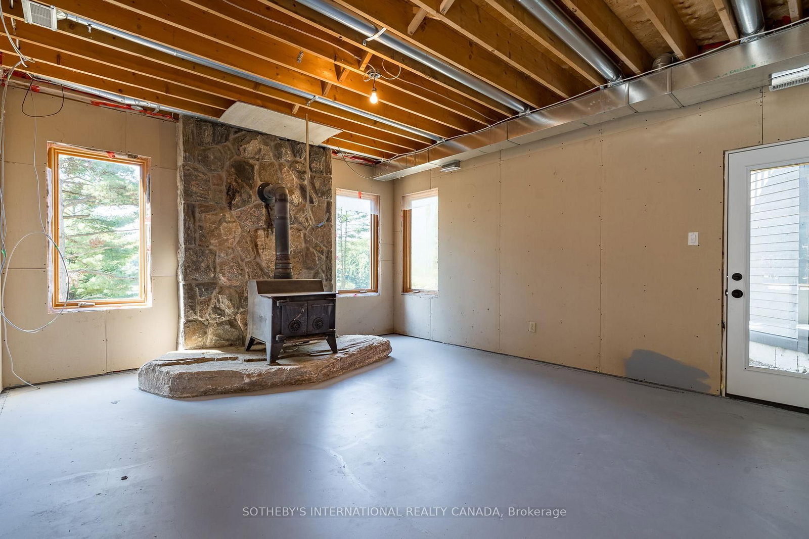 49 Estates Drive • Muskoka Lakes, ON photo 22
