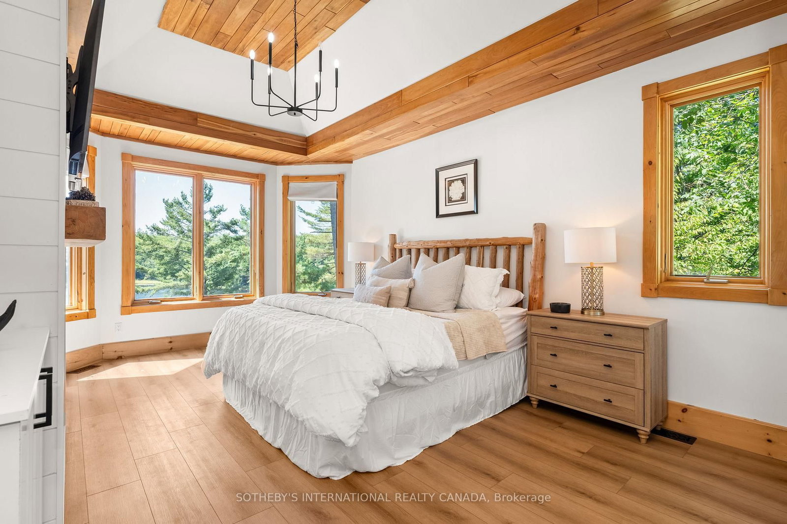 49 Estates Drive • Muskoka Lakes, ON photo 8