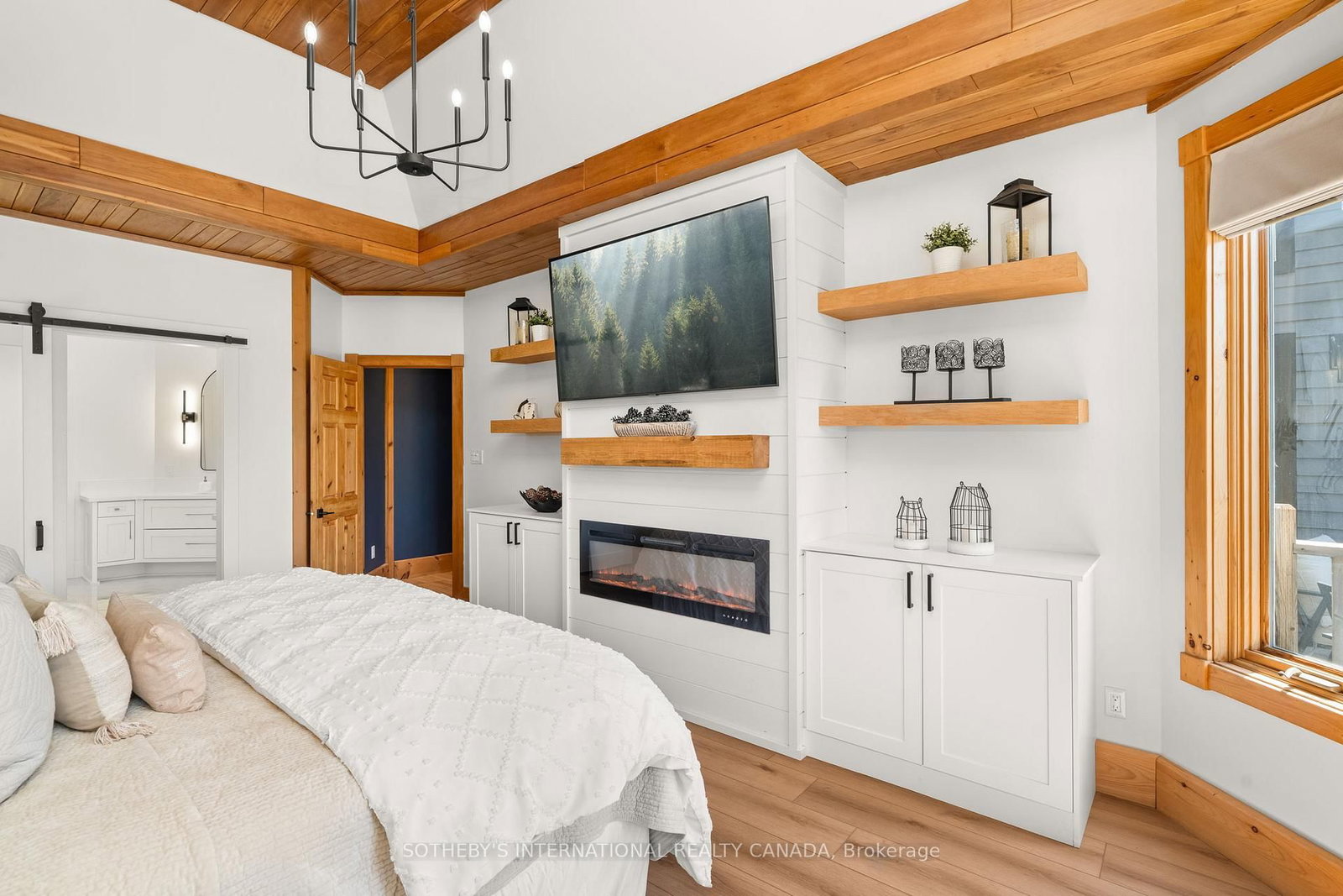 49 Estates Drive • Muskoka Lakes, ON photo 9