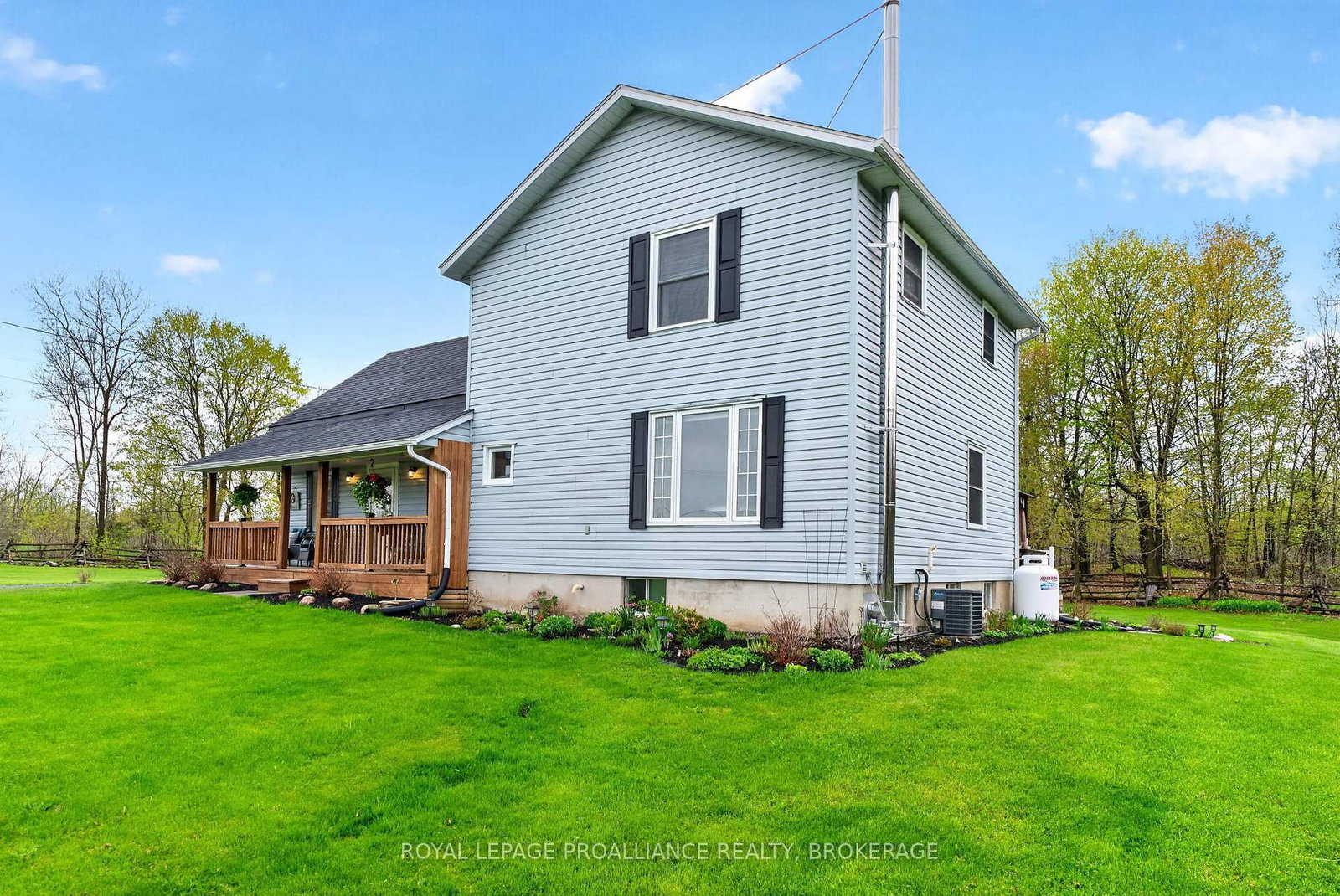 311 Burridge Road • Godfrey, ON photo 16
