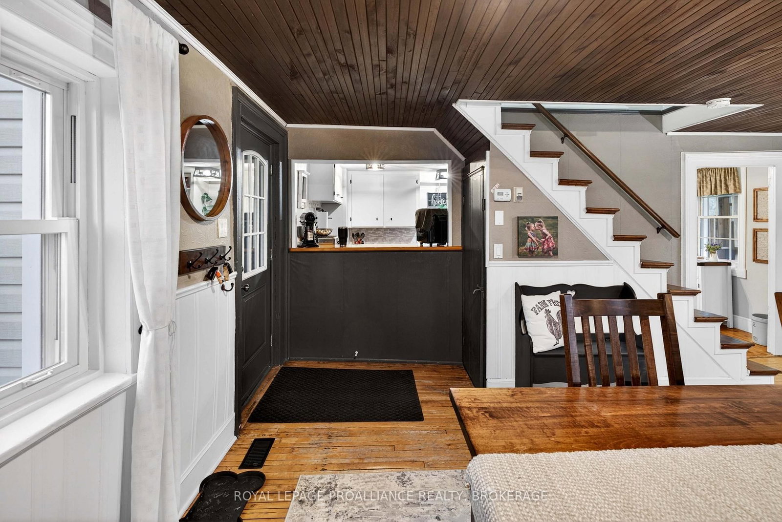 311 Burridge Road • Godfrey, ON photo 27