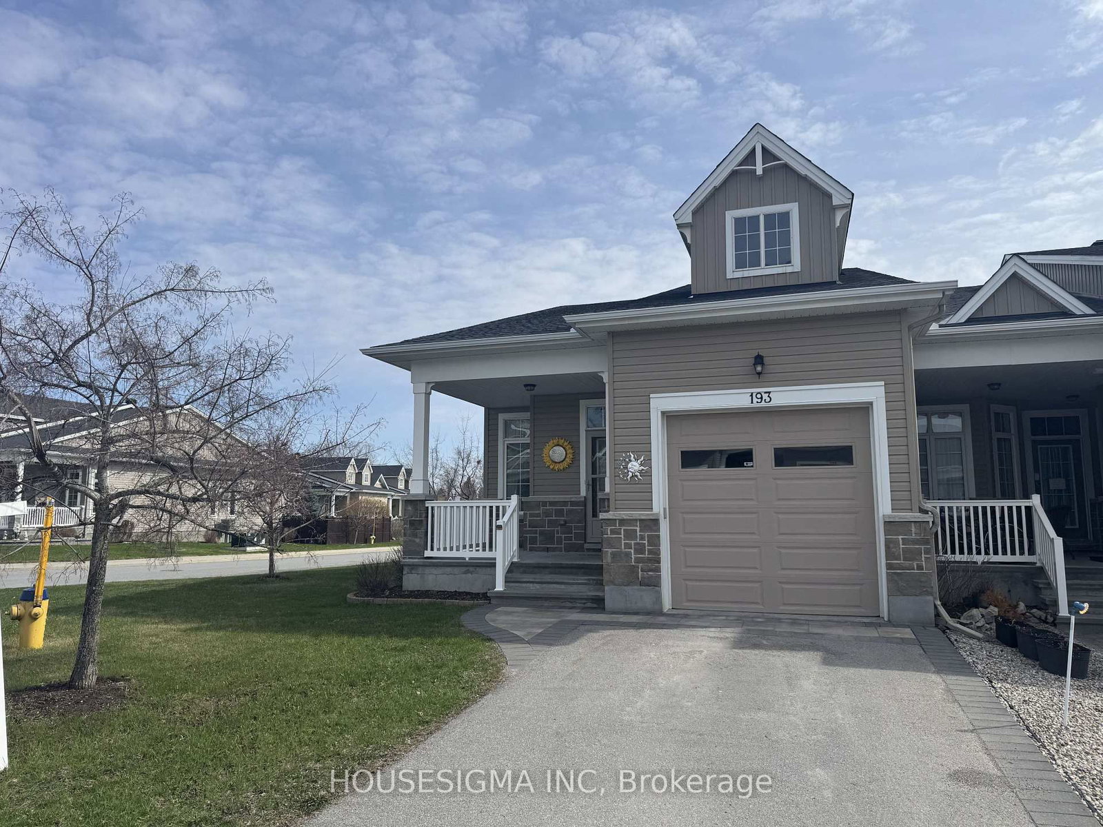 Townhouse sold at 193 Oxford Street, North Grenville, Ontario, K0G 1J0 - Kemptville - MLS: X13129390