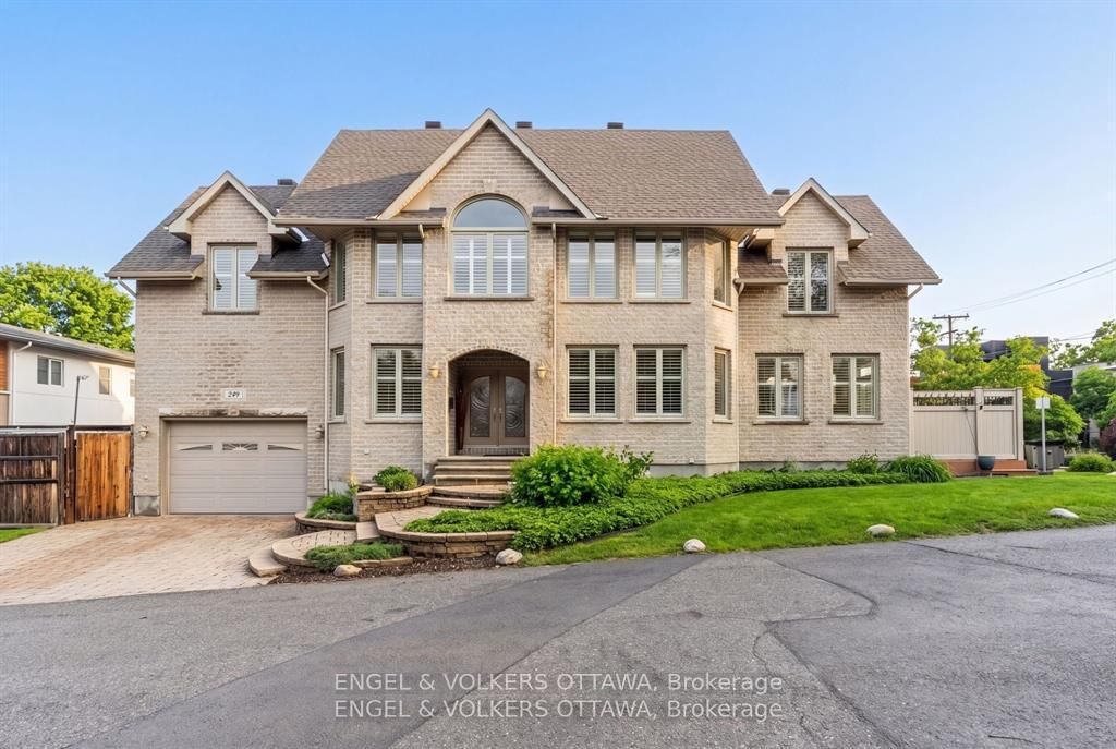 249 Atlantis Avenue