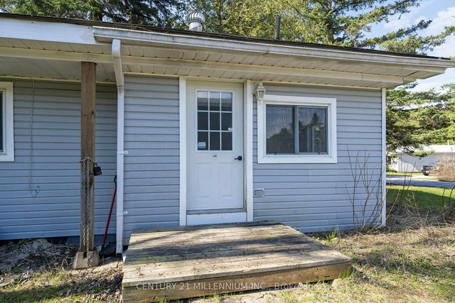 17 Cedar Lane