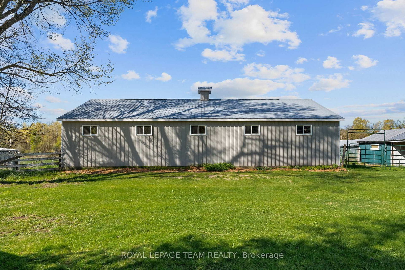 7232 Malakoff Road • North Gower, ON photo 39