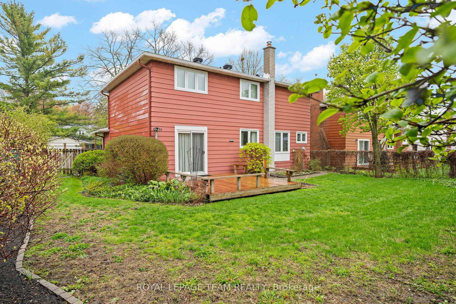 7 Centrepark Drive • Ottawa, ON photo 37