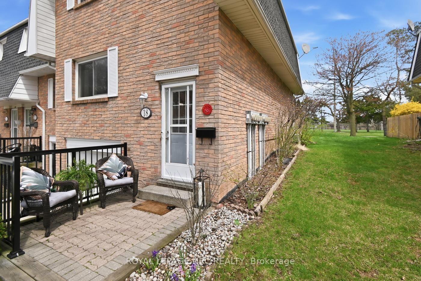 185 Denistoun Street, Unit 18 - Photo 3