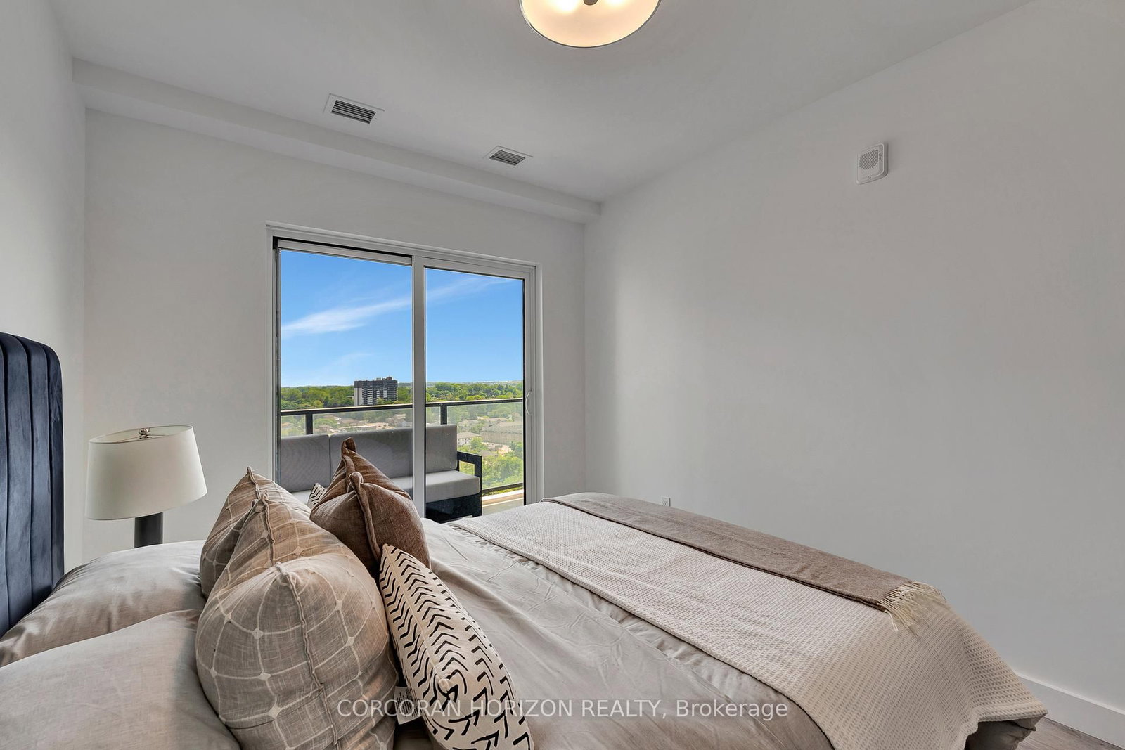 15 Glebe Street • #1511 • Cambridge, ON photo 32