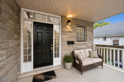 7 HARDY Street • Guelph, ON photo 2