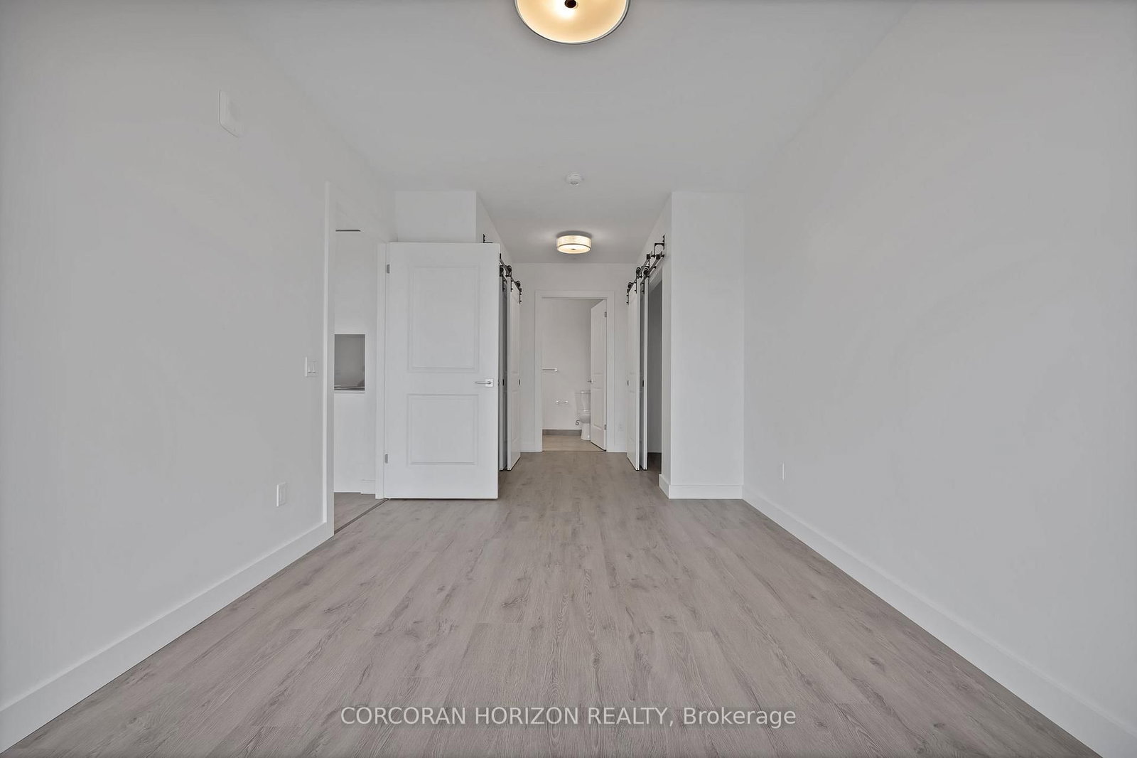 15 Glebe Street • #1904 • Cambridge, ON photo 11