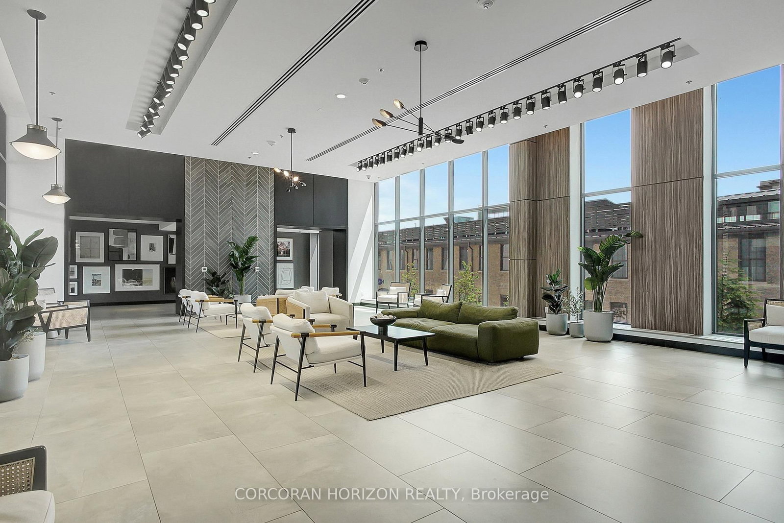 15 Glebe Street • #1904 • Cambridge, ON photo 16
