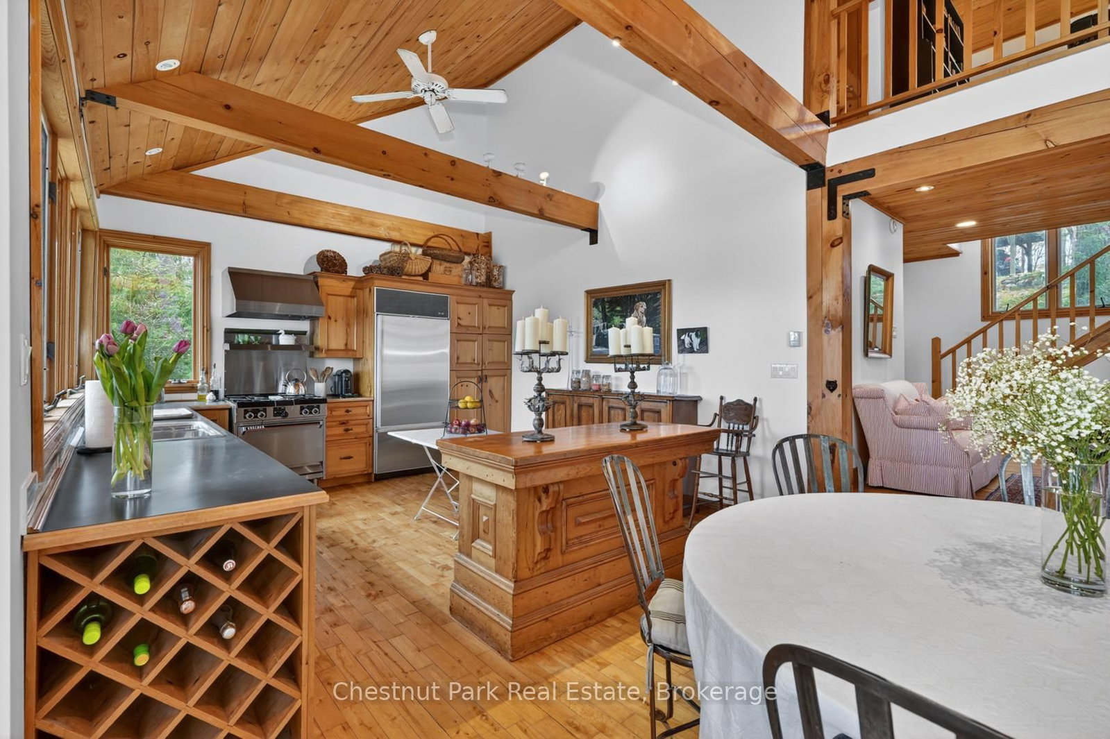 1069 Ridge Road • Muskoka Lakes, ON photo 14