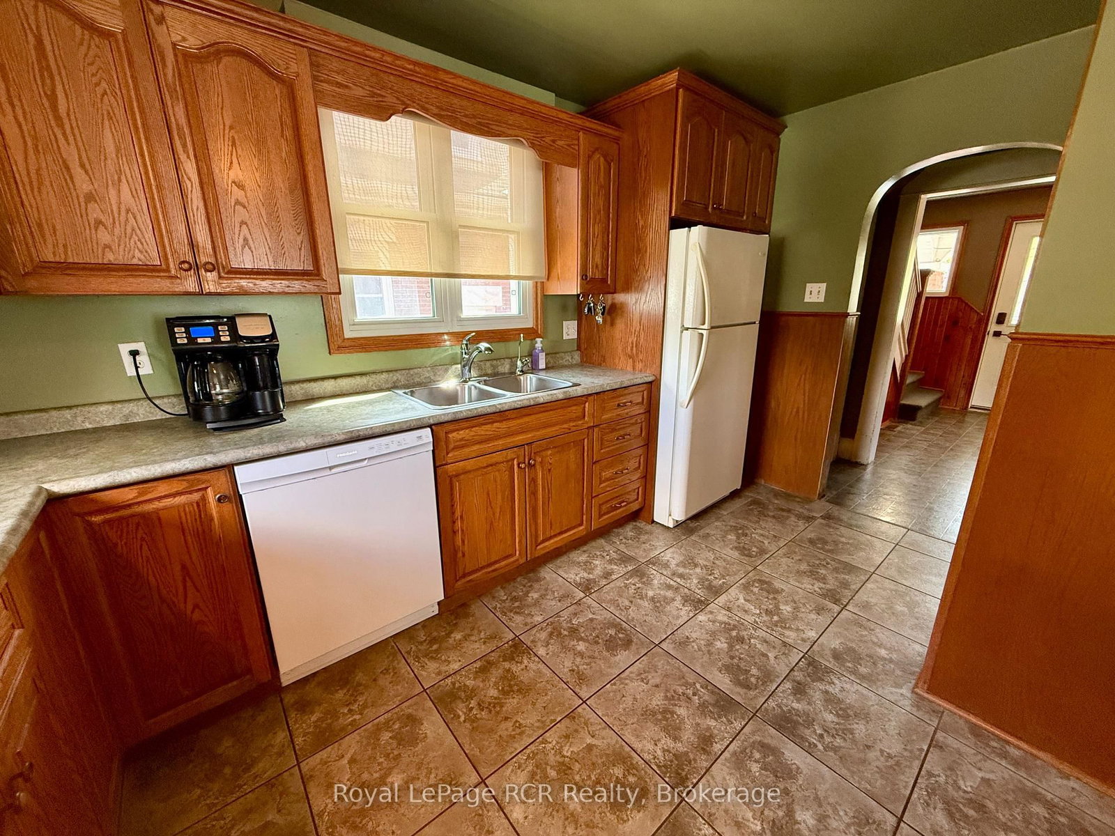 605 7th Avenue • Hanover, ON photo 14