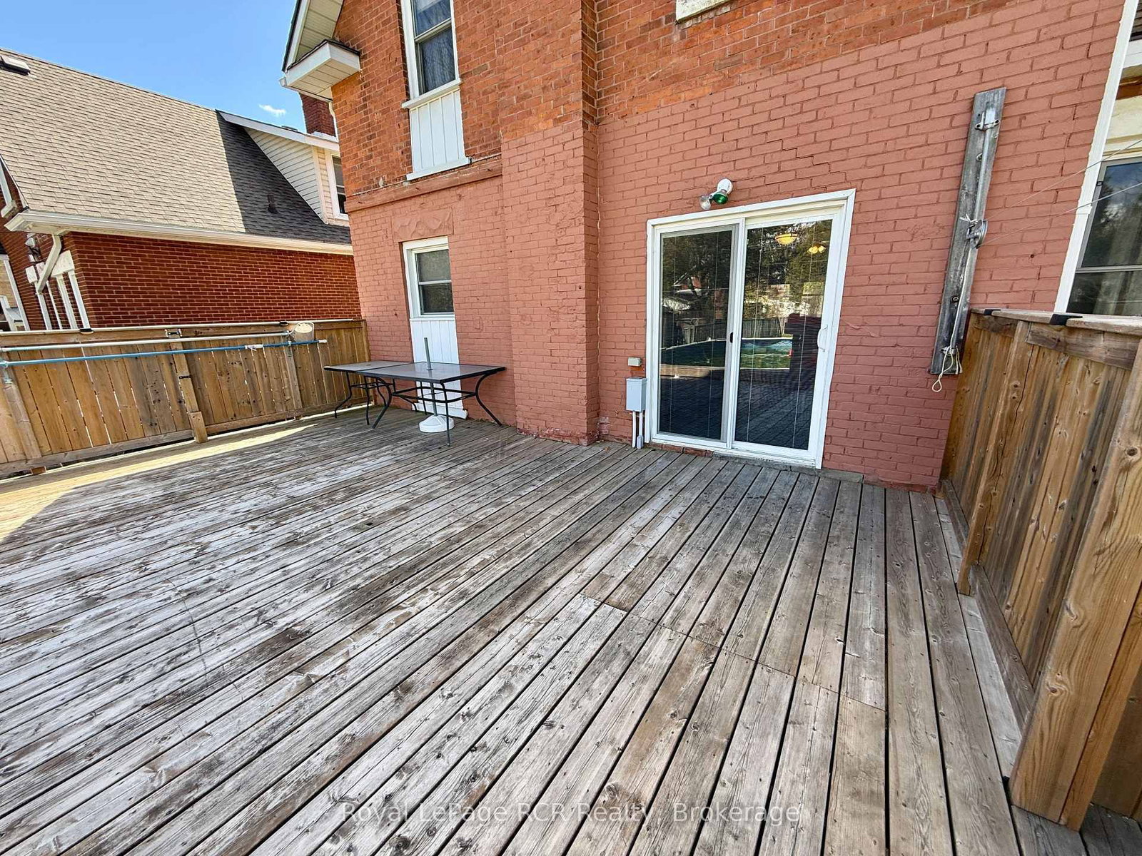 605 7th Avenue • Hanover, ON photo 7