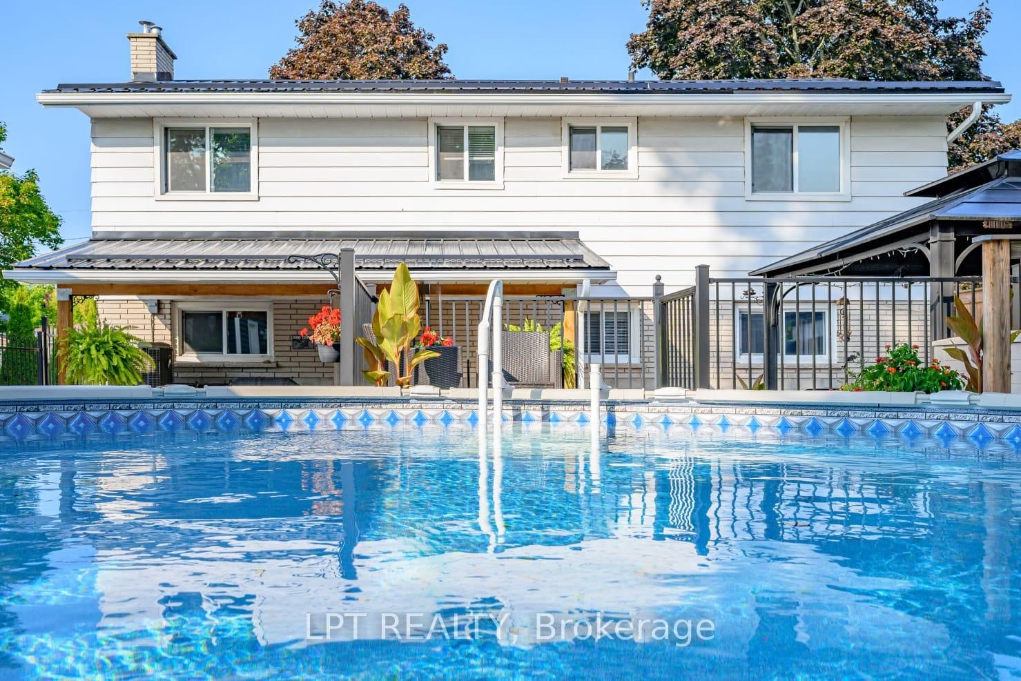56 ST. PATRICK Street • Kawartha Lakes, ON photo 33