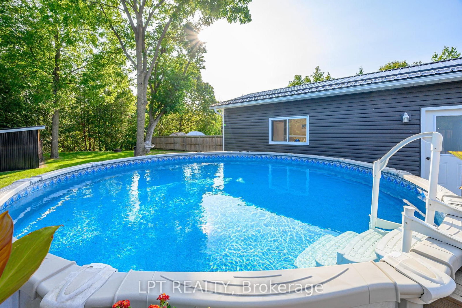 56 ST. PATRICK Street • Kawartha Lakes, ON photo 34