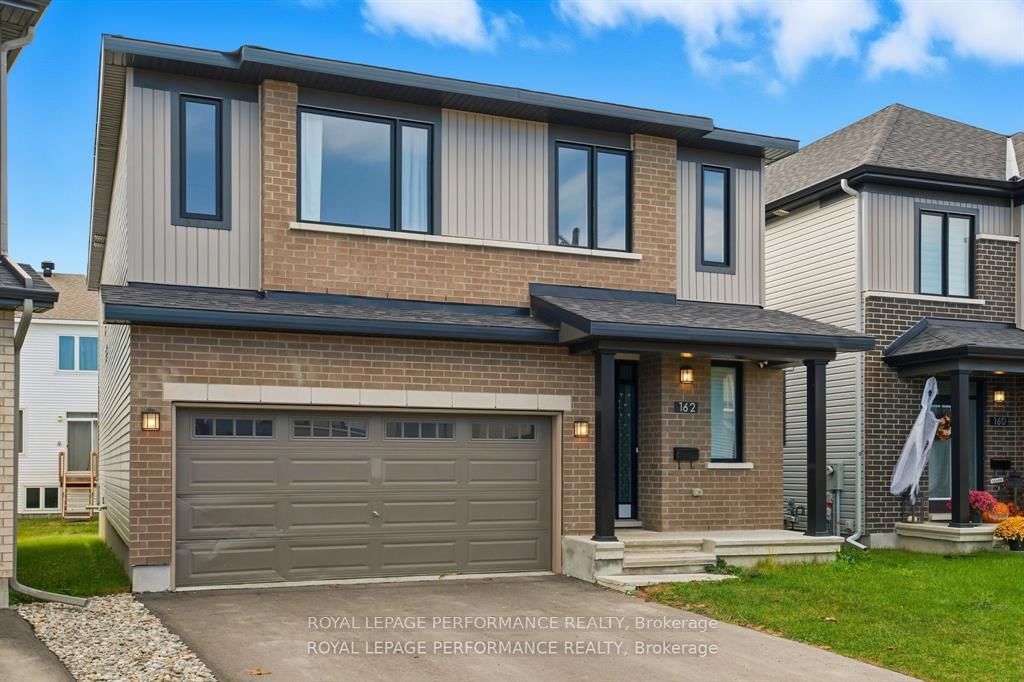 162 Lumen Place • Orleans, ON photo 2