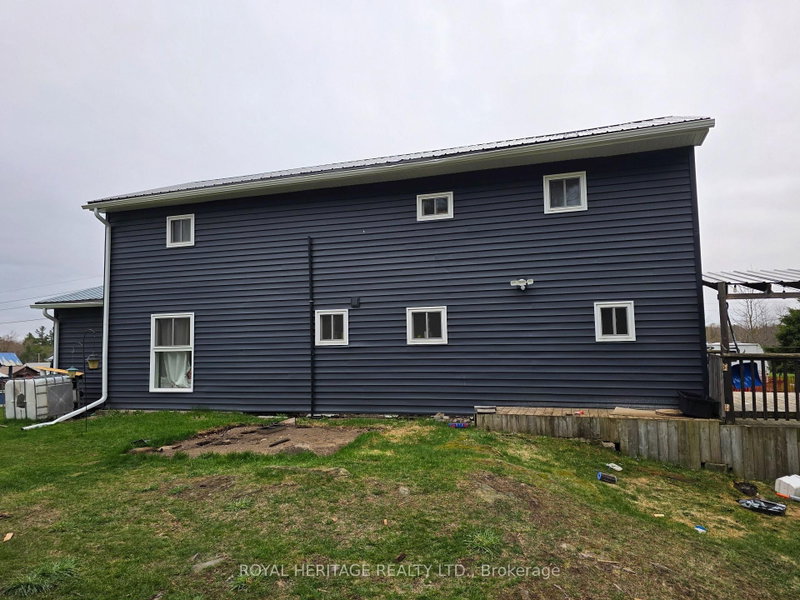 20 Lilac Lane photo 4