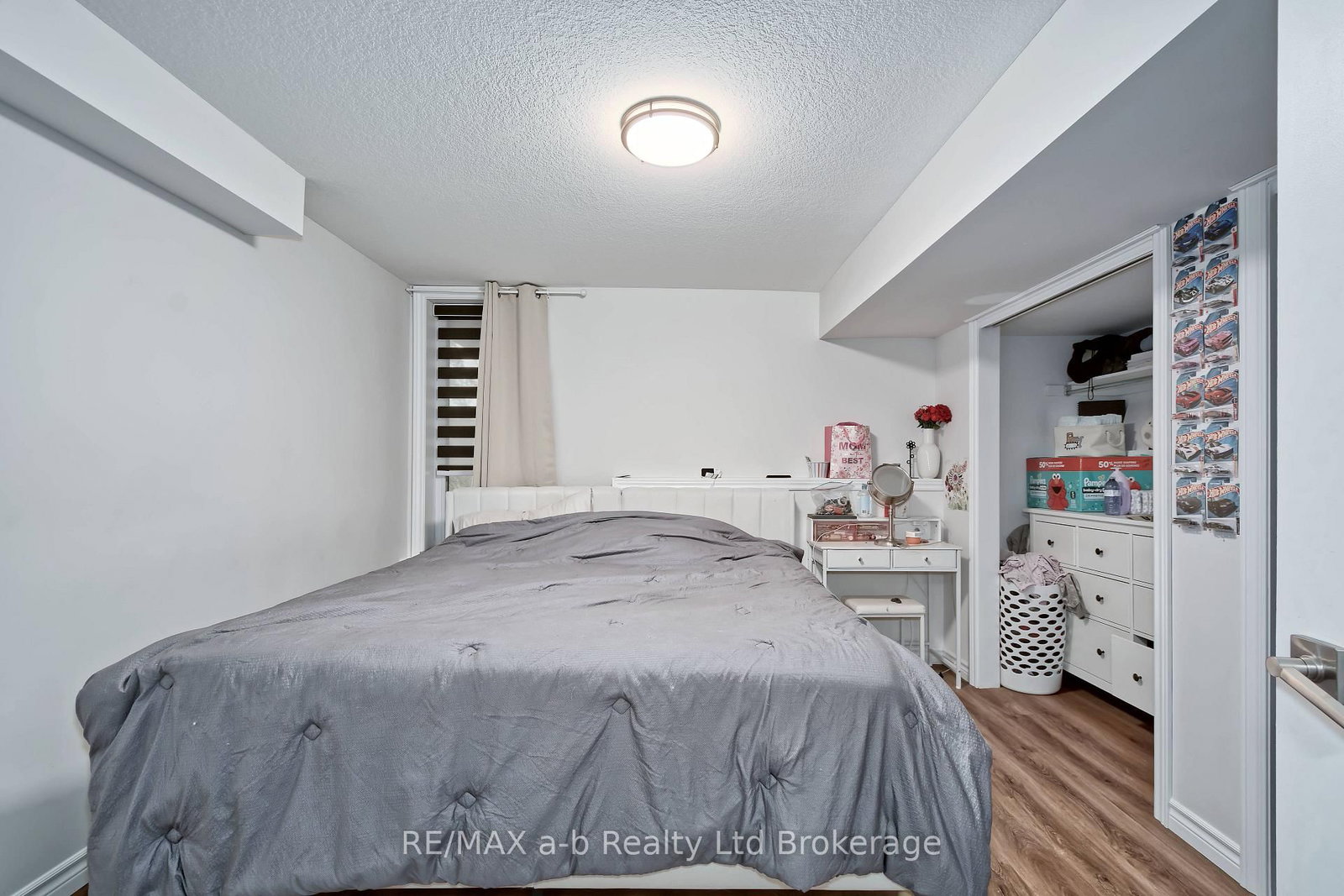 305 Robinson Street • Woodstock, ON photo 35