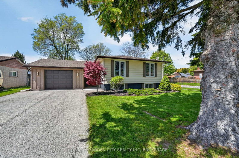 home for sale on 725 Clare Avenue