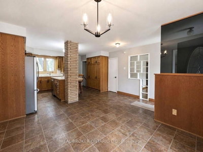 1863 Herbert Avenue • London East, ON photo 5