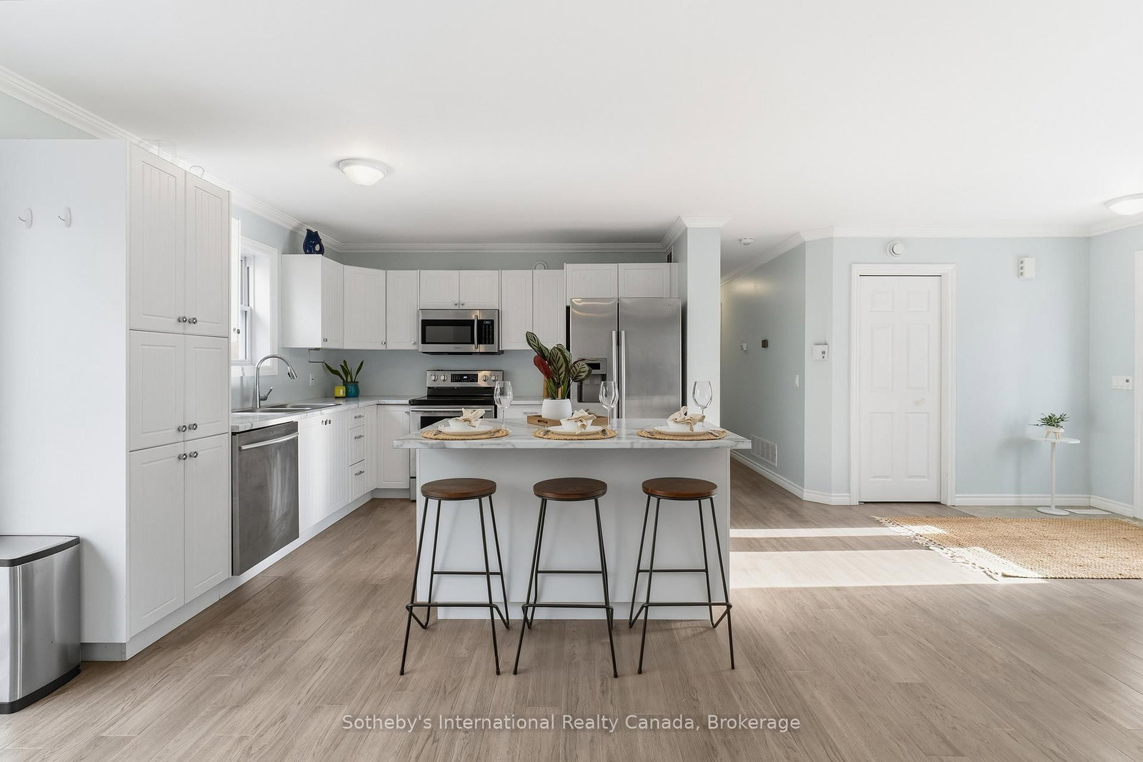 1021 Tower Crescent • Gravenhurst, ON photo 1