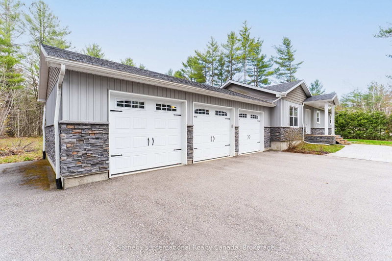 1021 Tower Crescent