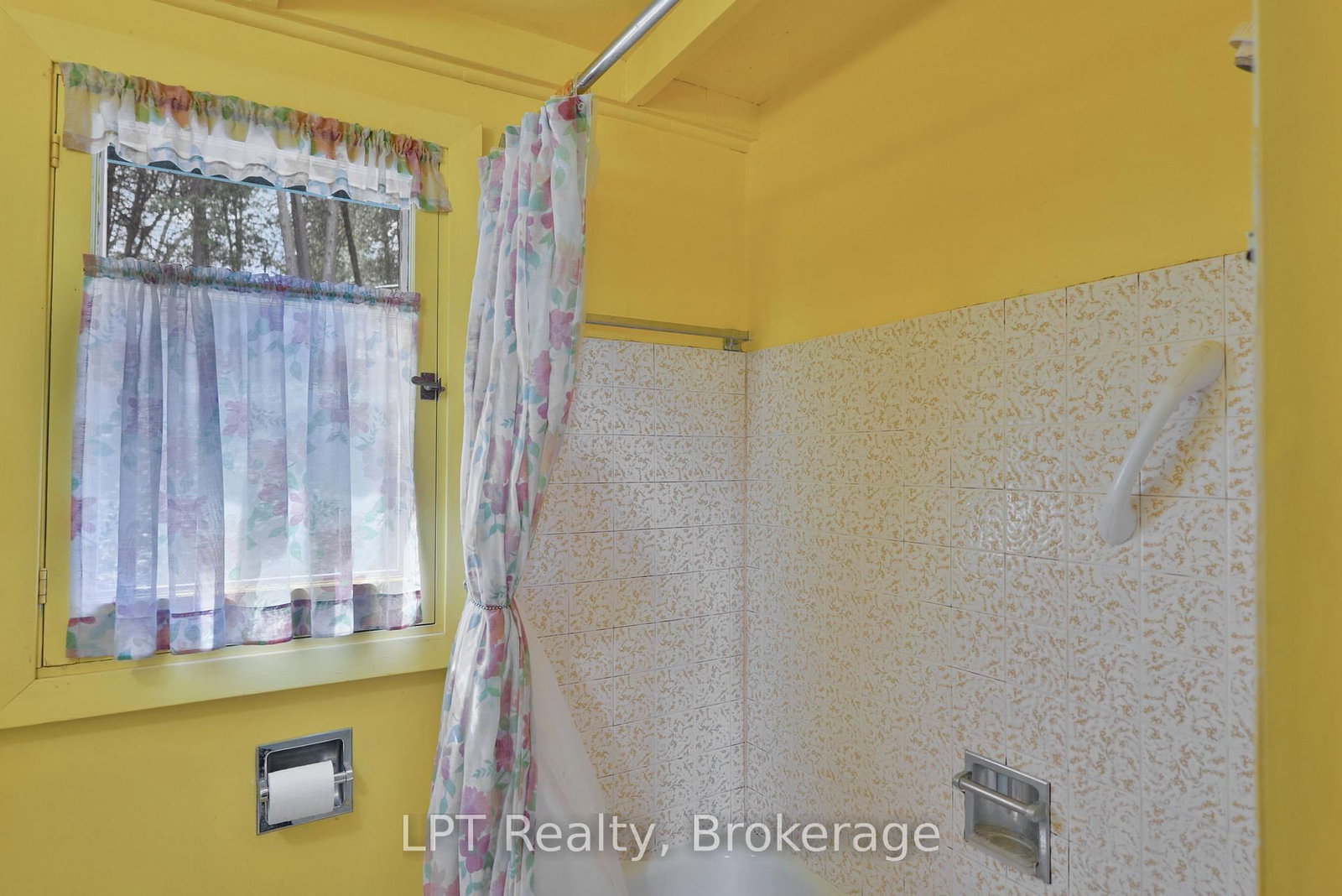 504215 Grey Road 1 • Georgian Bluffs, ON photo 22