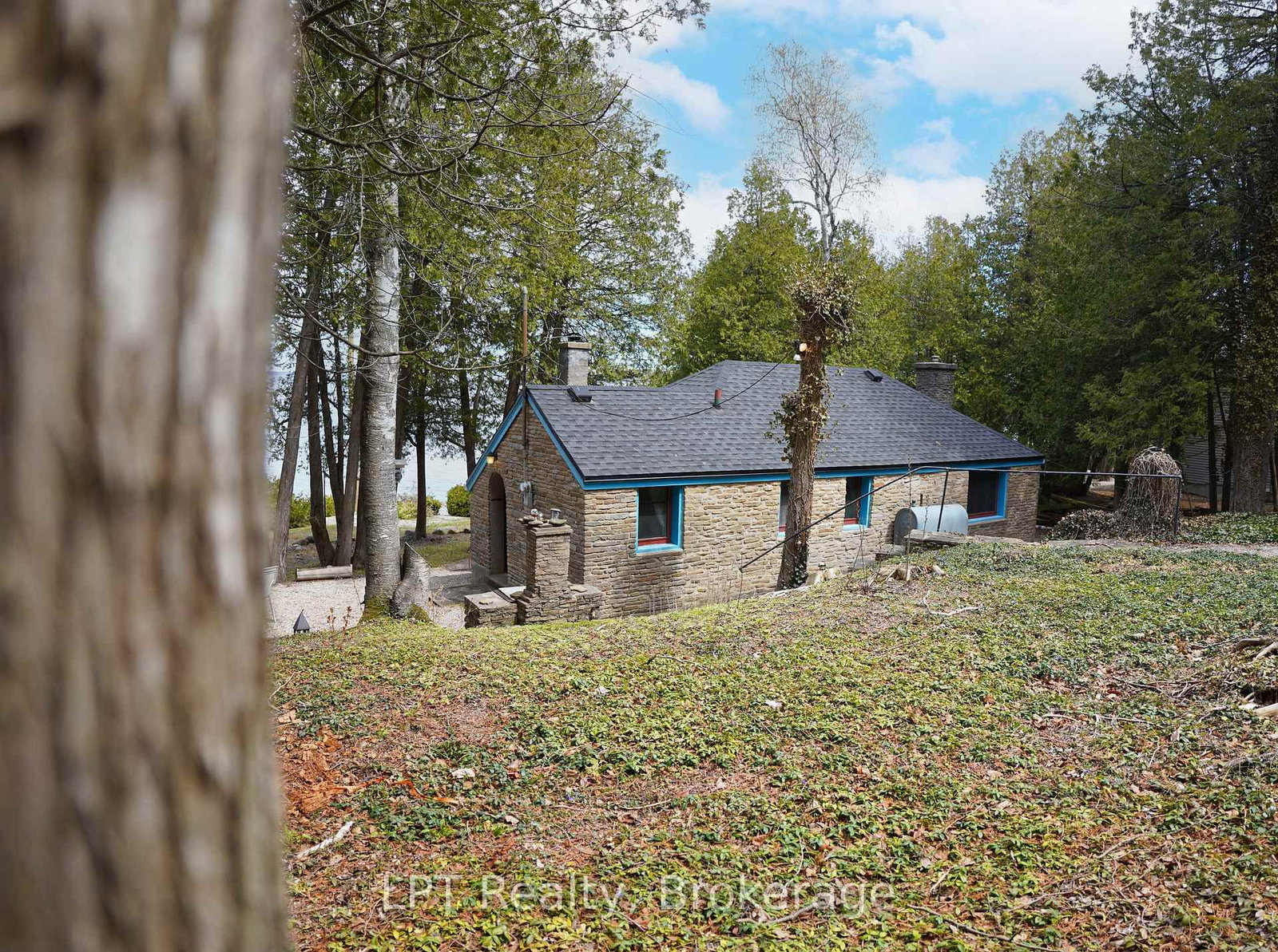 504215 Grey Road 1 • Georgian Bluffs, ON photo 32