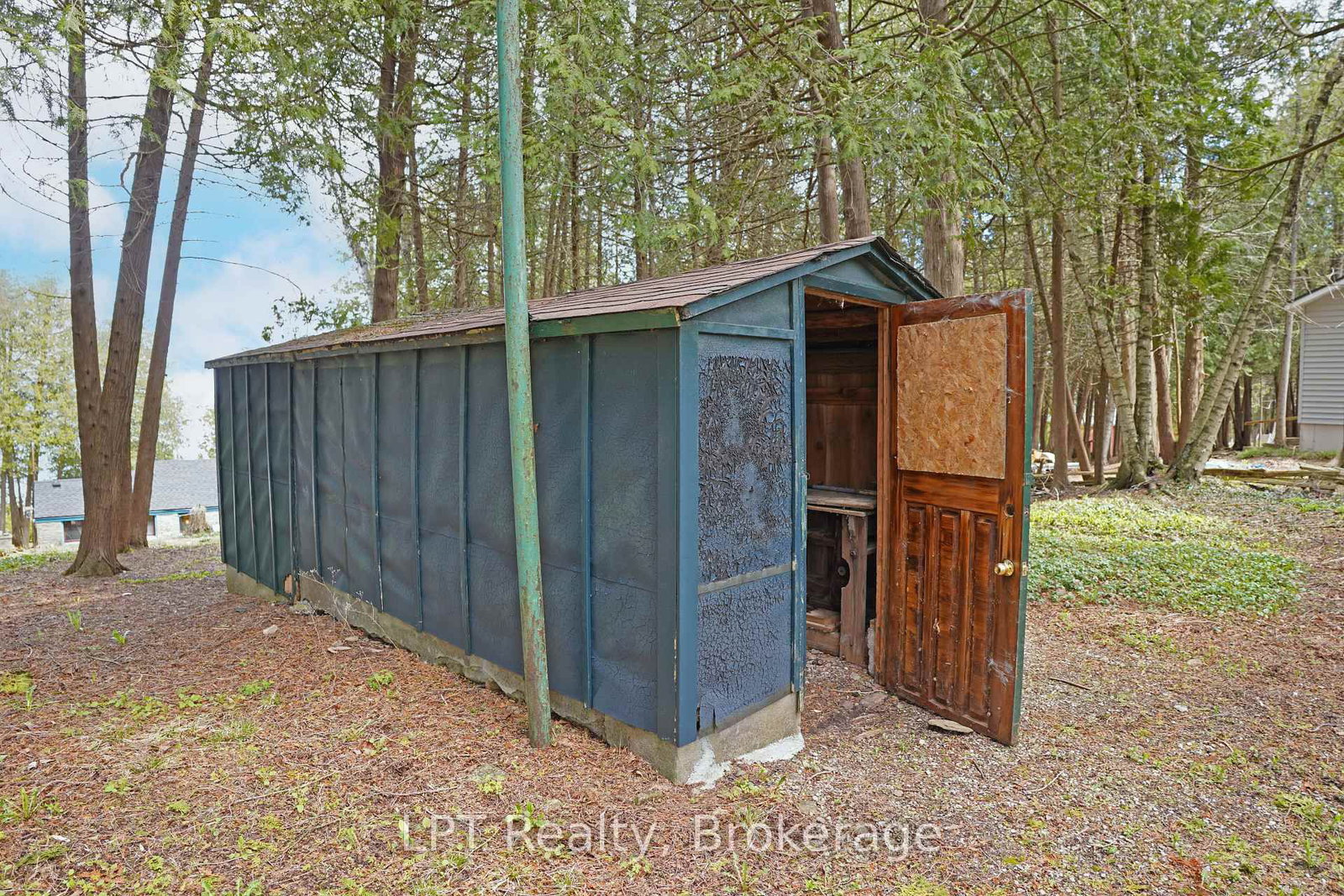 504215 Grey Road 1 • Georgian Bluffs, ON photo 42