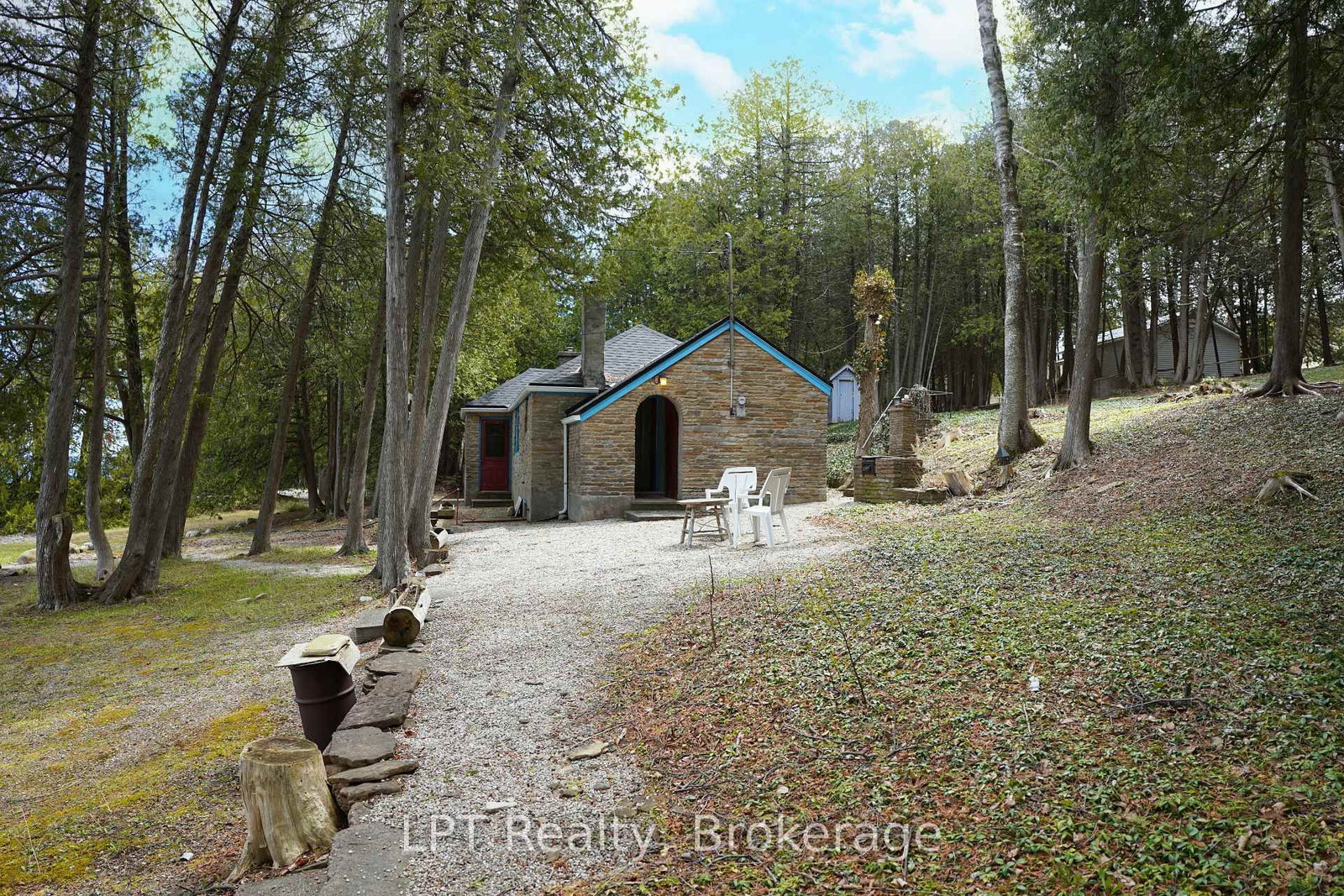 504215 Grey Road 1 • Georgian Bluffs, ON photo 9