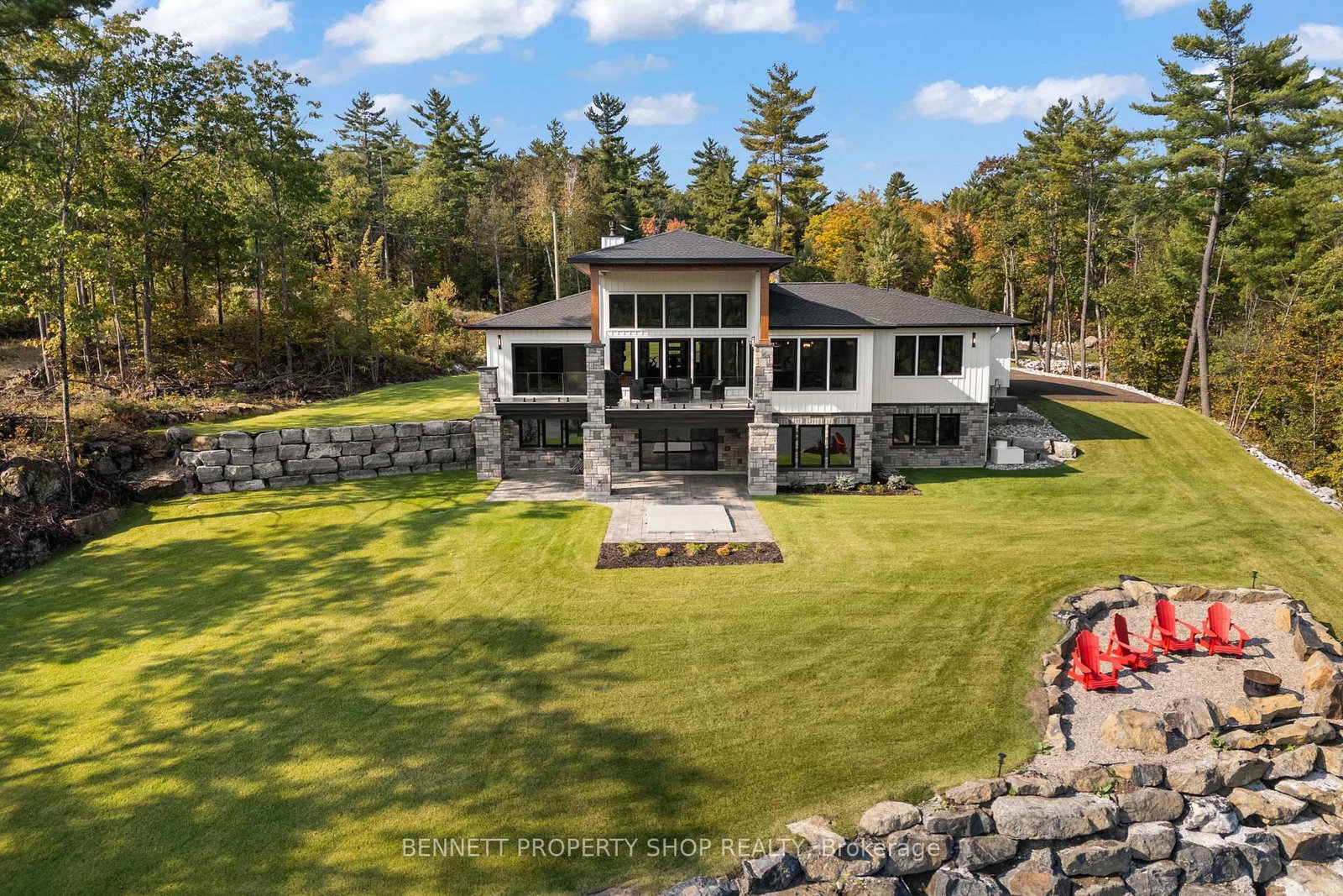 67 Carriage Landing Road • Haley Station, ON photo 3