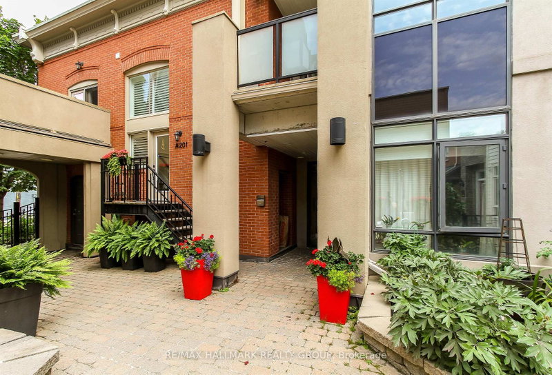 124 Guigues Ave photo 2