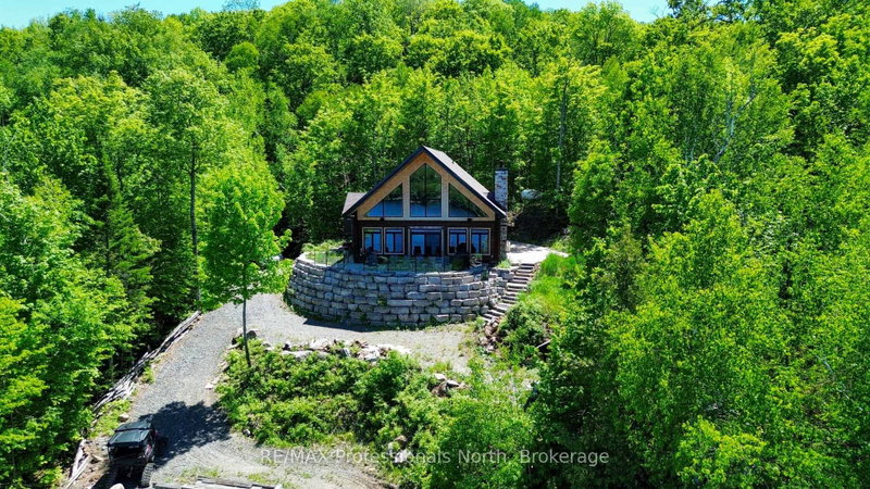 122 Millionaires Walk, Bancroft