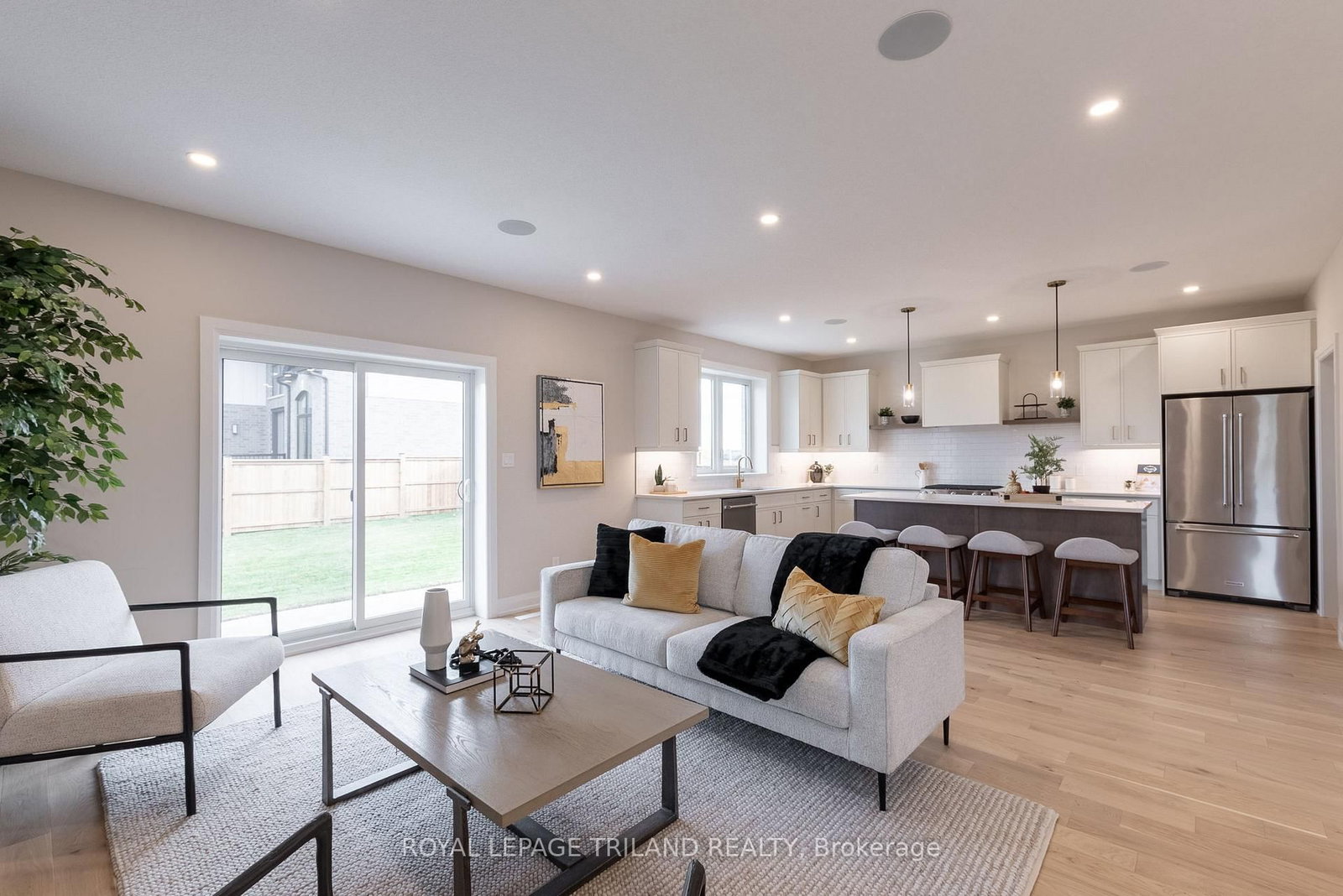 27 Allister Drive • Middlesex Centre, ON photo 18