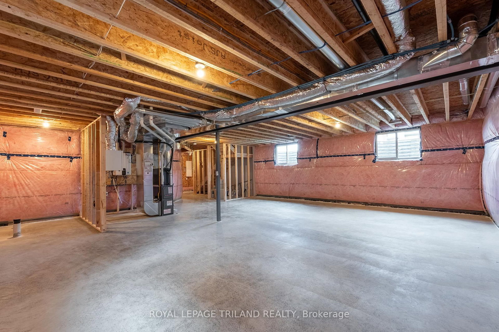 27 Allister Drive • Middlesex Centre, ON photo 38