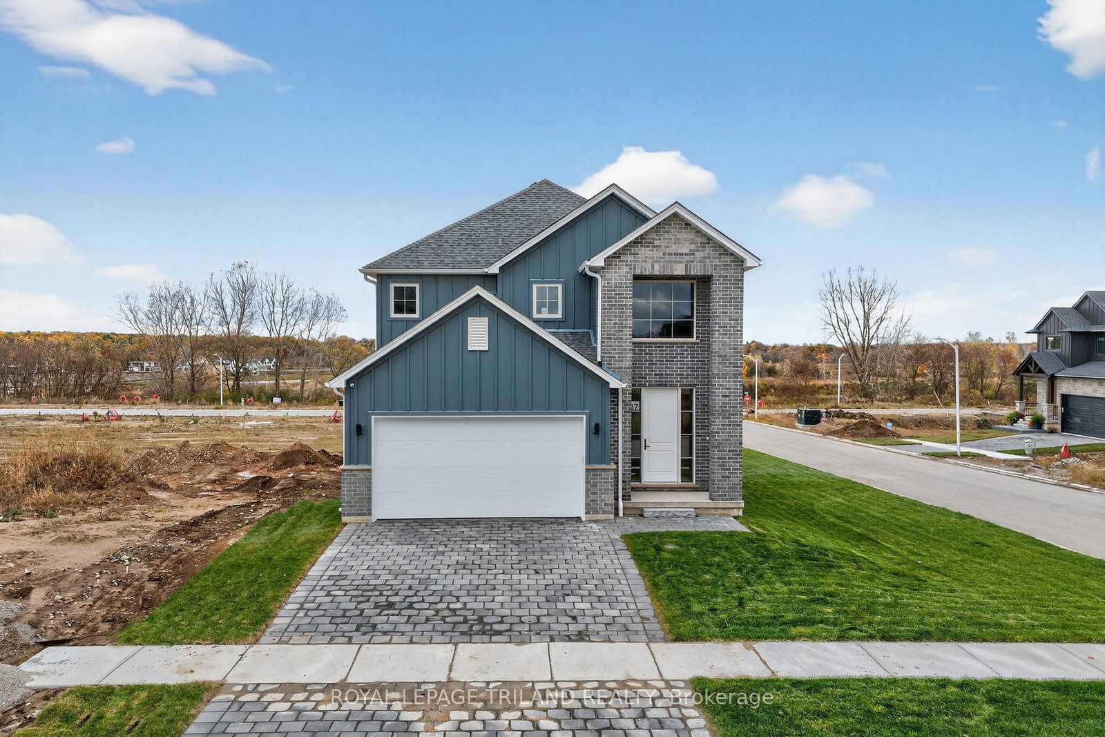 27 Allister Drive • Middlesex Centre, ON photo 7