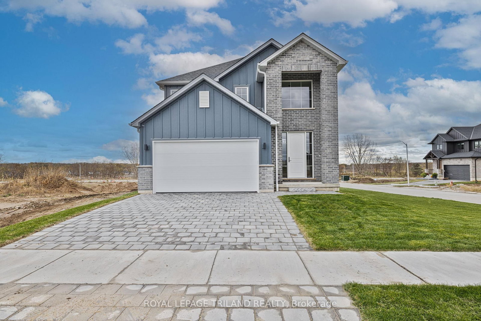 27 Allister Drive • Middlesex Centre, ON photo 9