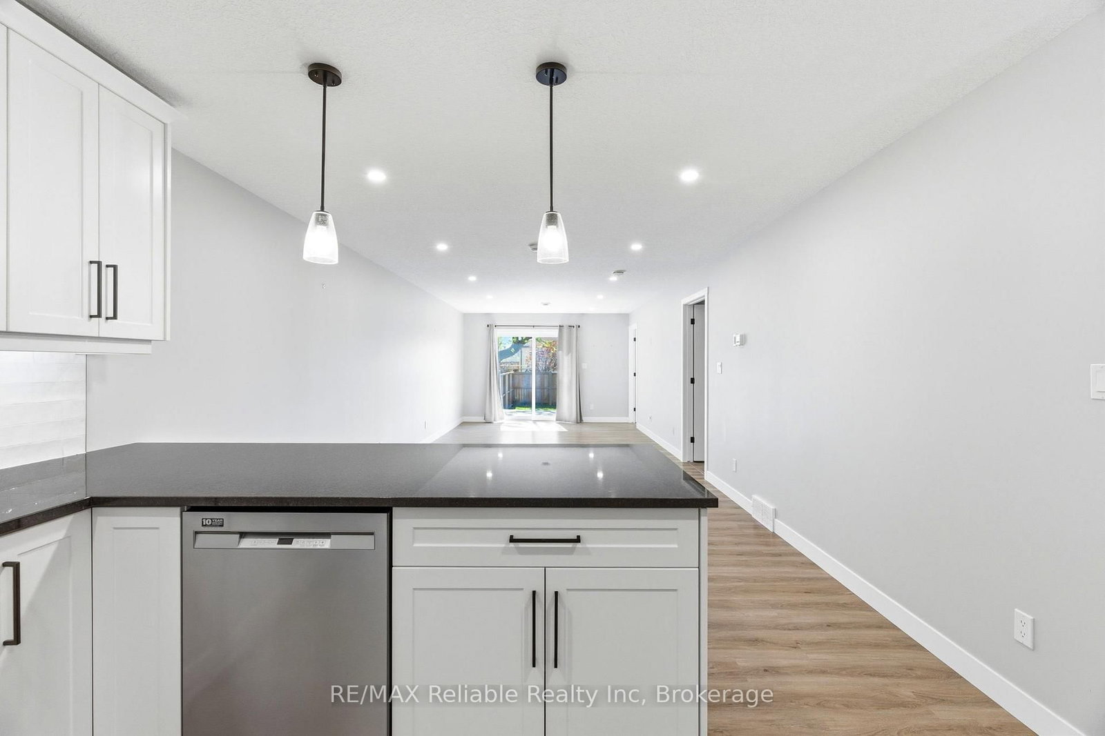 152 Sills Street • Huron East, ON photo 13