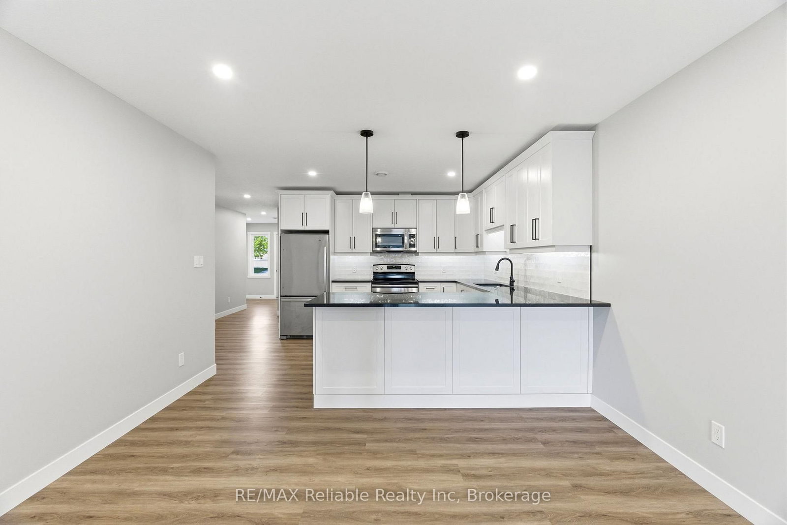 152 Sills Street • Huron East, ON photo 16