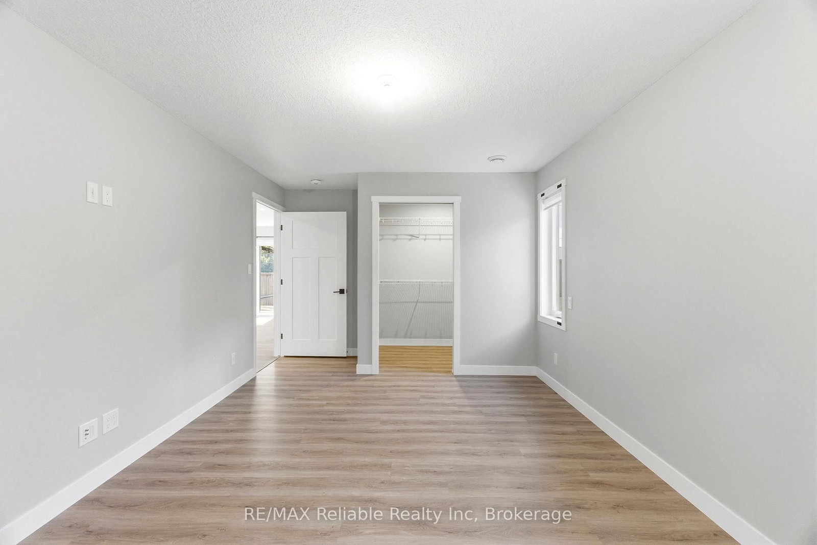 152 Sills Street • Huron East, ON photo 28