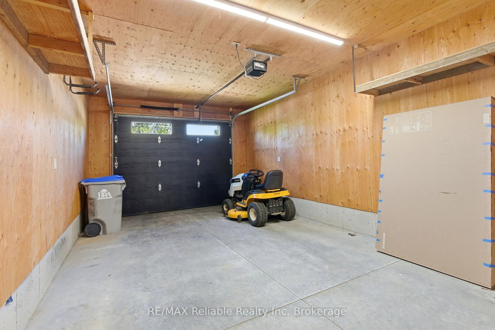 152 Sills Street • Huron East, ON photo 33