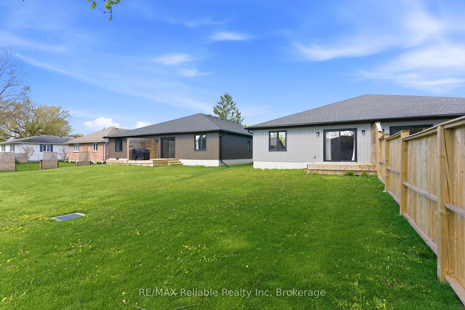 152 Sills Street • Huron East, ON photo 41