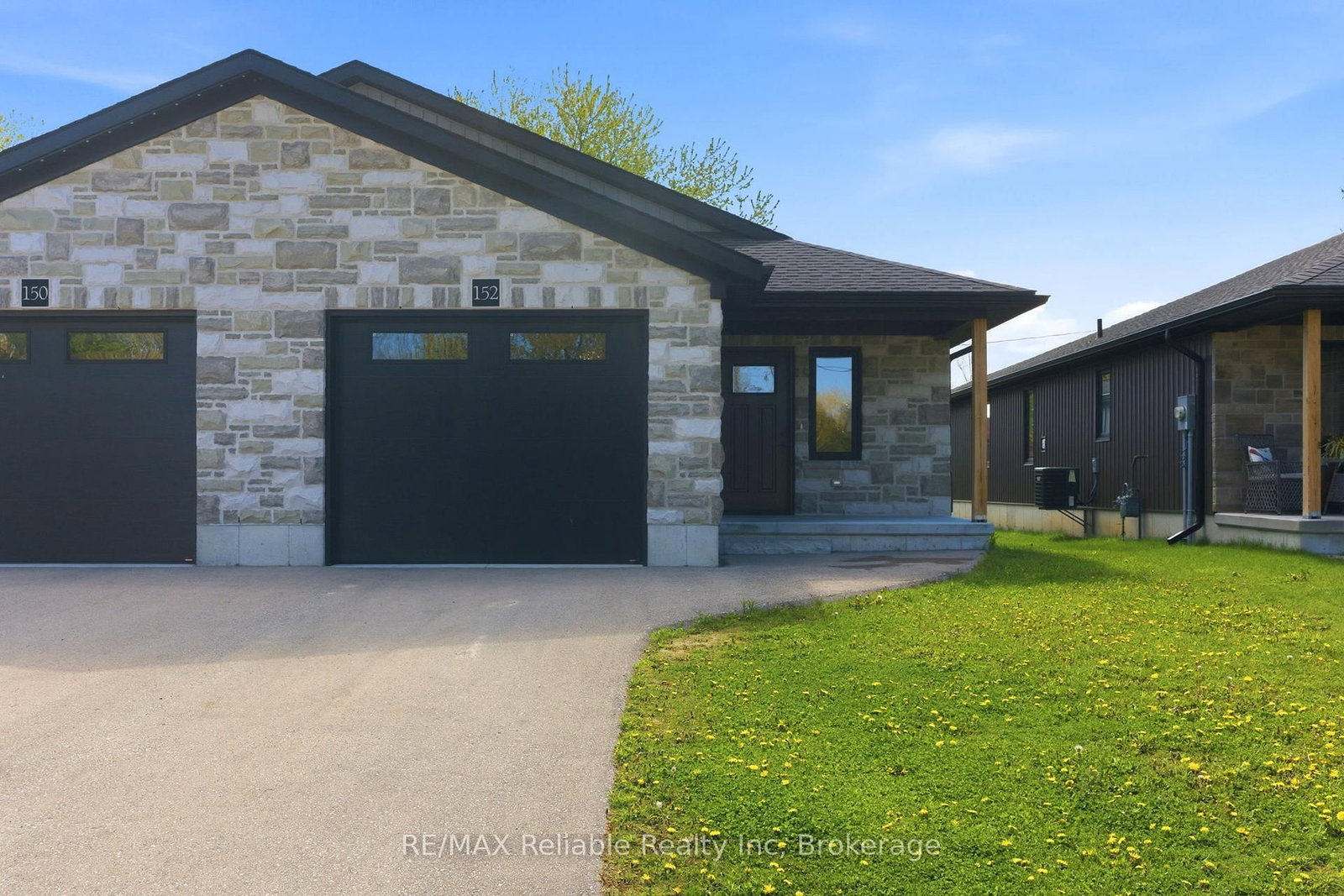 152 Sills Street • Huron East, ON photo 45