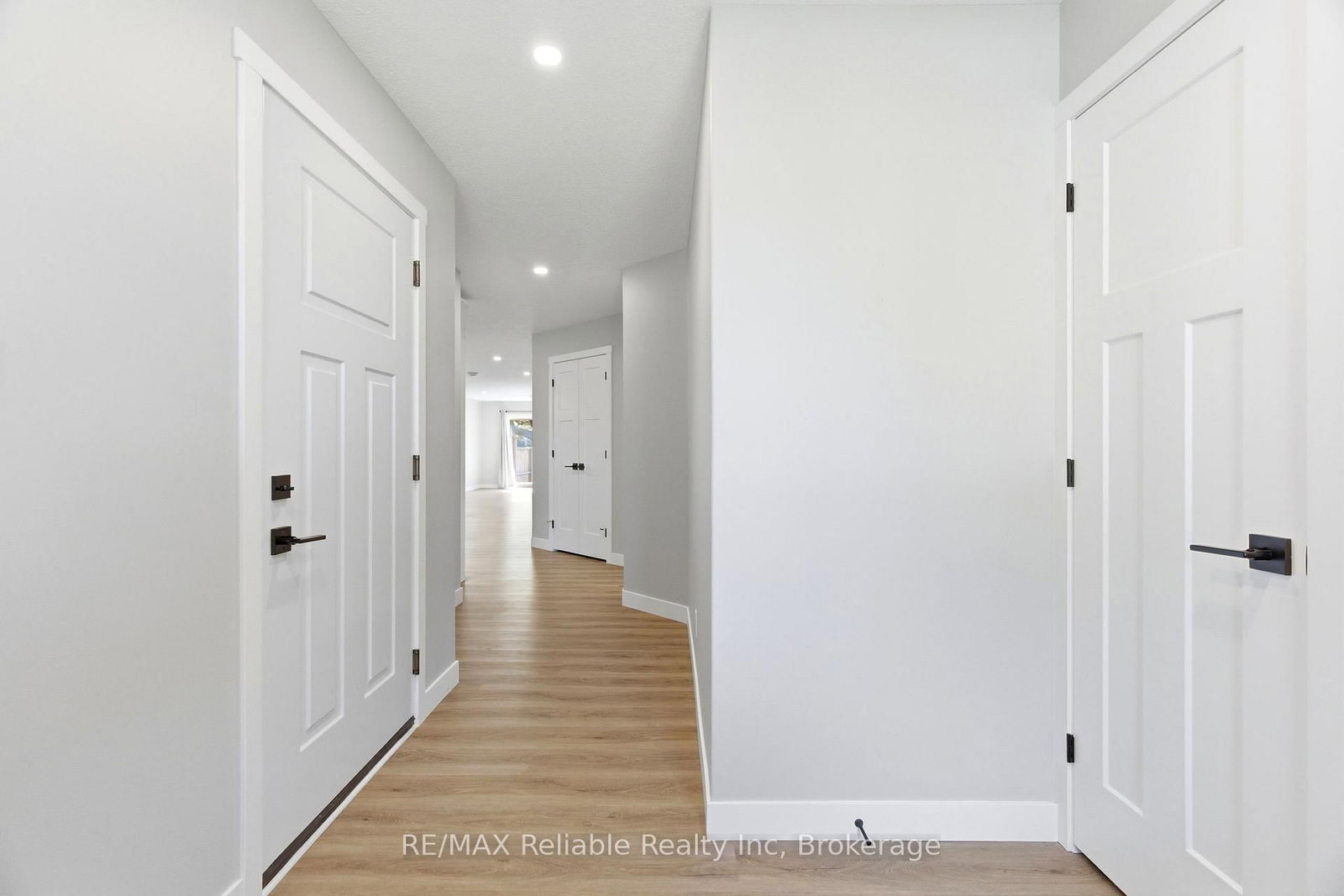 152 Sills Street • Huron East, ON photo 7